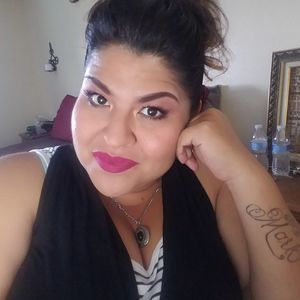 Meet your Posher, Rebekah